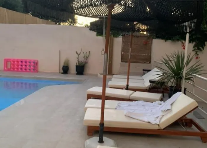 Apartment Khroma Luxury 3- Front