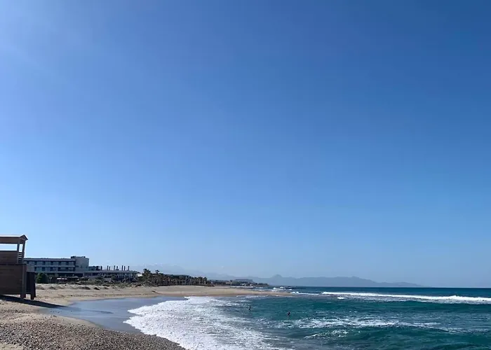 Khroma Luxury 3- Front Apartment *