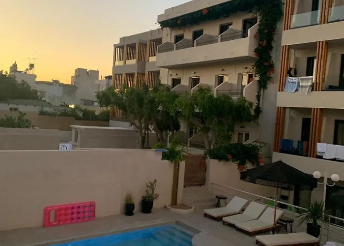 Apartment Khroma Luxury 3- Front