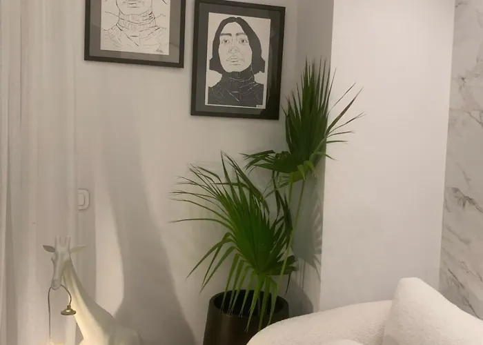 Apartment Khroma Luxury 3- Front *