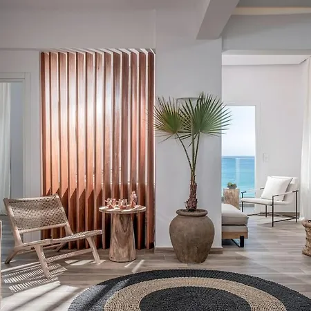 Khroma Luxury 3- Front 아파트 *