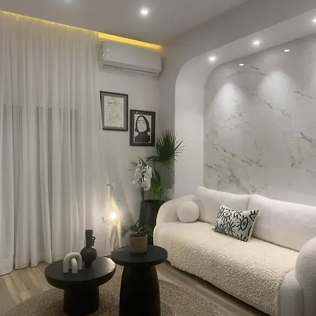 Khroma Luxury 3- Front *