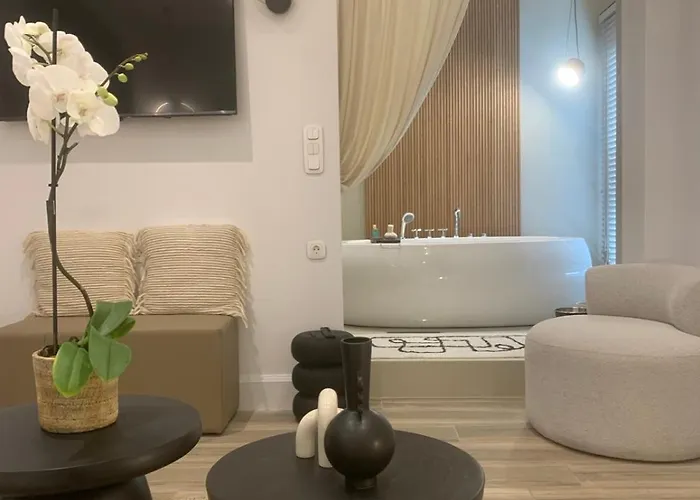 شقة Khroma Luxury 3- Front خيرسونِسوس