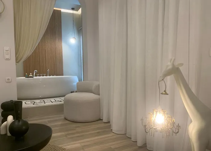 Khroma Luxury 3- Front شقة *