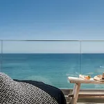 아파트 Khroma Luxury 3- Front *